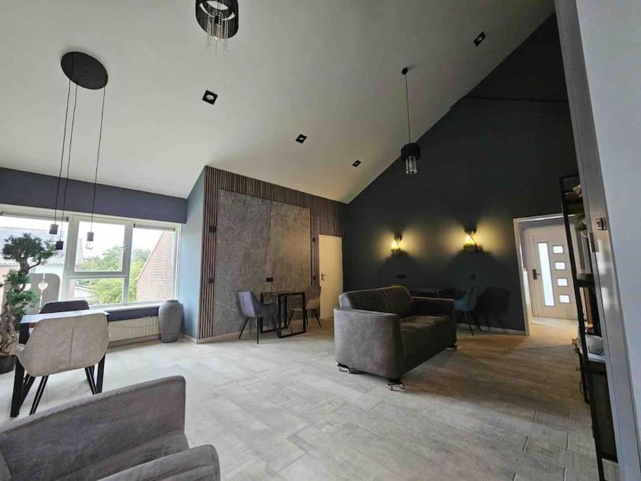 Bed and Breakfast Voormalig Politiebureau Gebruik Welnesstuin Tegen Betaling Ouddorp Exteriér fotografie